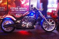 Captain America Harley Davidson custom motorbike spray painting by Immesion Imaging Brisbane. Dipit Kustoms Mick Jones.