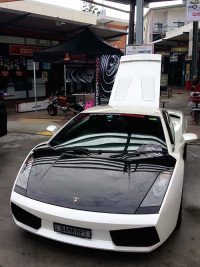Hydro dipped carbon fiber Lamborghini by Immersion Imaging, North Brisbane. Dipit Kustoms Mick Jones.